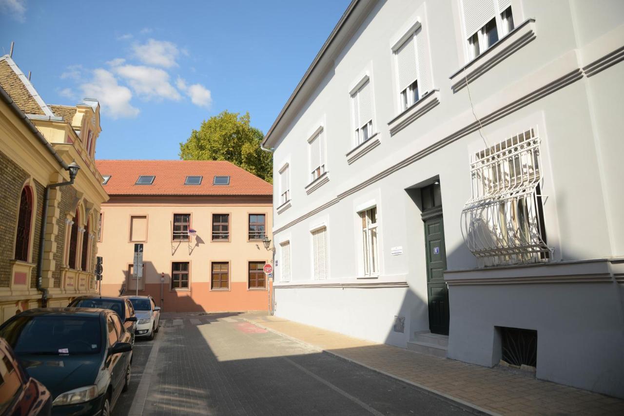 Anna Apartment Novi Sad Eksteriør billede